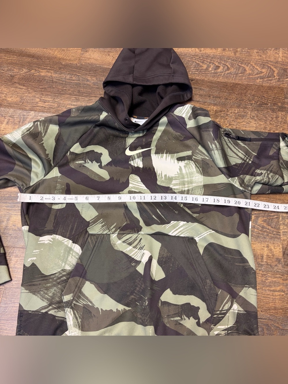 Nike Therma-FIT Cascade Brushstroke Camo Hoodie Mens Small Green Brown Tactical - Picture 3 of 13
